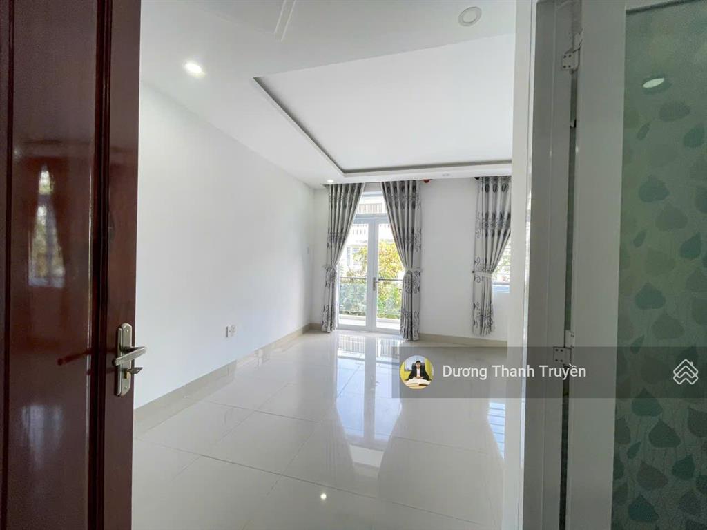 Bán nhà 3,5 tầng kđt phước long a gần dự án sun group, full nội thất cao cấp, giá 9ty350tr