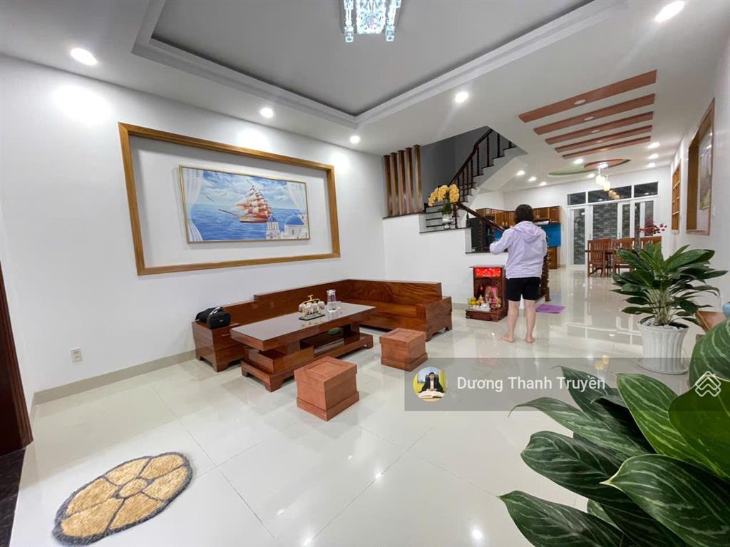 Bán nhà 3,5 tầng kđt phước long a gần dự án sun group, full nội thất cao cấp, giá 9ty350tr