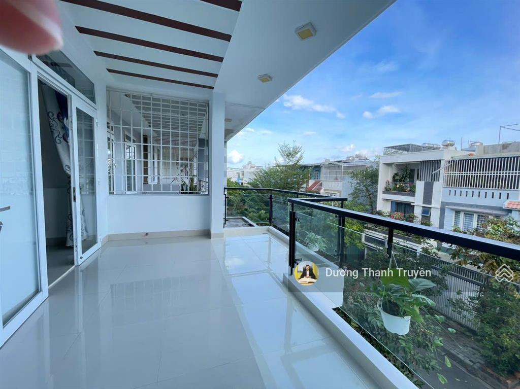 Bán nhà 3,5 tầng kđt phước long a gần dự án sun group, full nội thất cao cấp, giá 9ty350tr
