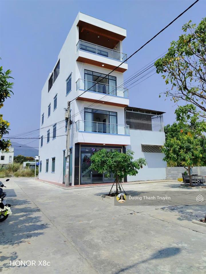 Bán nhà 4 tầng 3 mặt tiền khu tđc hòn rớ cạnh dự án sun group, tiềm năng cực lớn, giá 12,9 tỷ