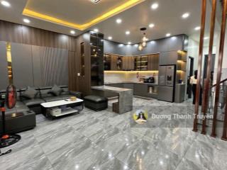 Bán nhà 3 tầng xây mới mặt tiền dương vân nga ngang đẹp 7m gần biển hòn chồng giá tốt chỉ 7,2 tỷ tl