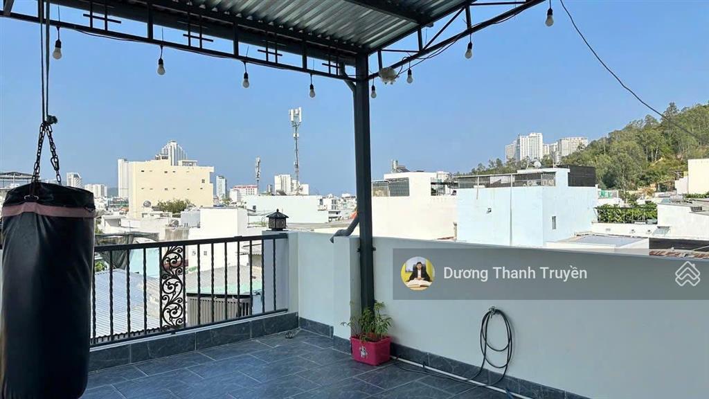 Bán nhà 3 tầng xây mới mặt tiền dương vân nga ngang đẹp 7m gần biển hòn chồng giá tốt chỉ 7,2 tỷ tl