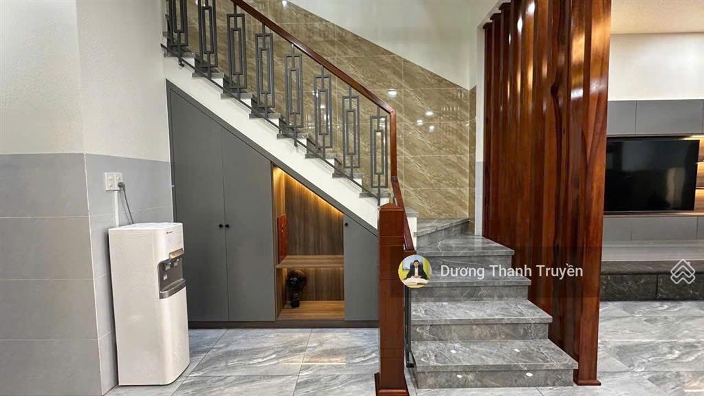 Bán nhà 3 tầng xây mới mặt tiền dương vân nga ngang đẹp 7m gần biển hòn chồng giá tốt chỉ 7,2 tỷ tl