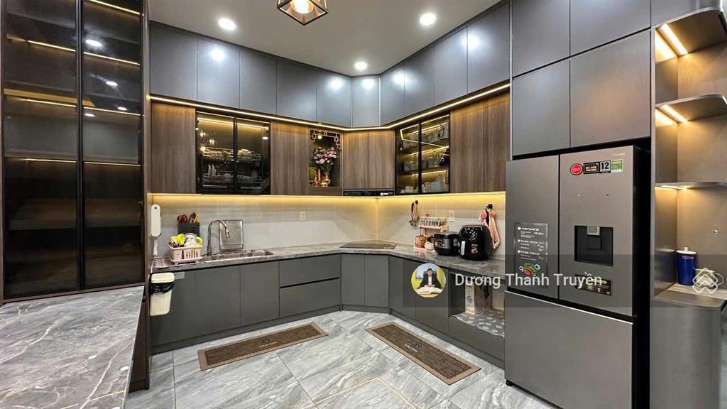 Bán nhà 3 tầng xây mới mặt tiền dương vân nga ngang đẹp 7m gần biển hòn chồng giá tốt chỉ 7,2 tỷ tl