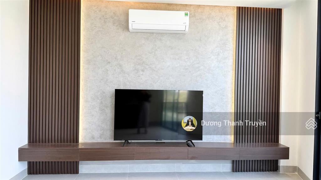 Bán căn nhà 4 tầng góc 2 mặt tiền võ nguyên giáp siêu thoáng, vị trí kinh doanh vàng, giá 7,8 tỷ