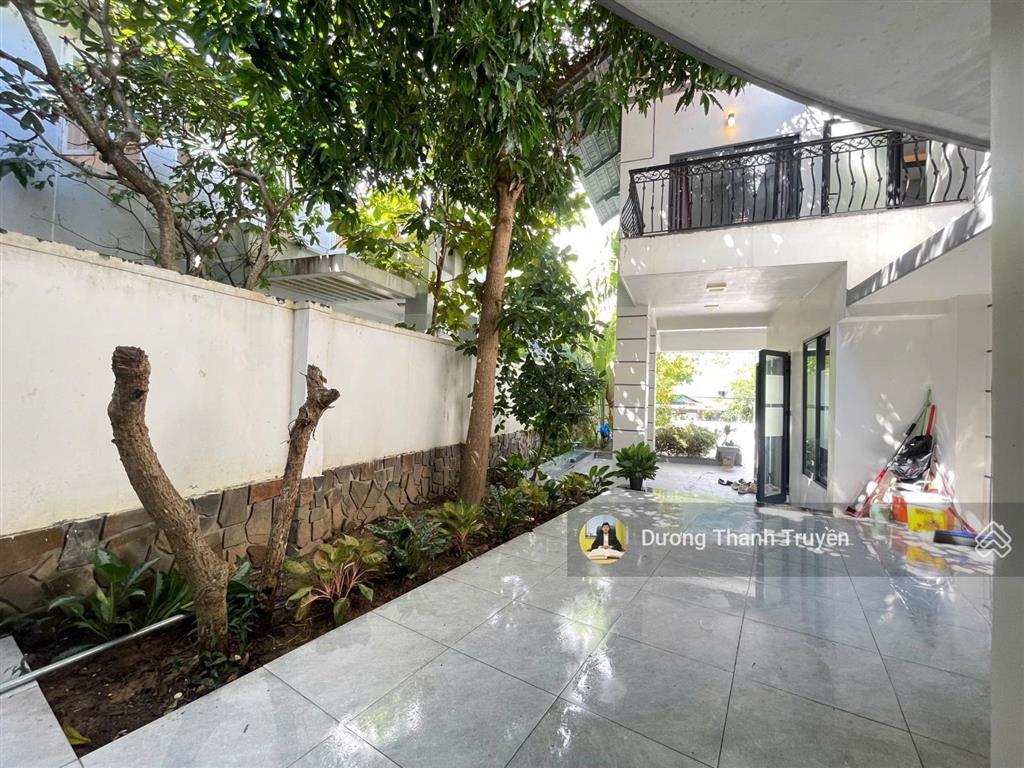 Bán biệt thự nhà vườn mt đại lộ nguyễn tất thành gần golf diamond bay, sungroup, sẵn sổ, giá 14,5tỷ