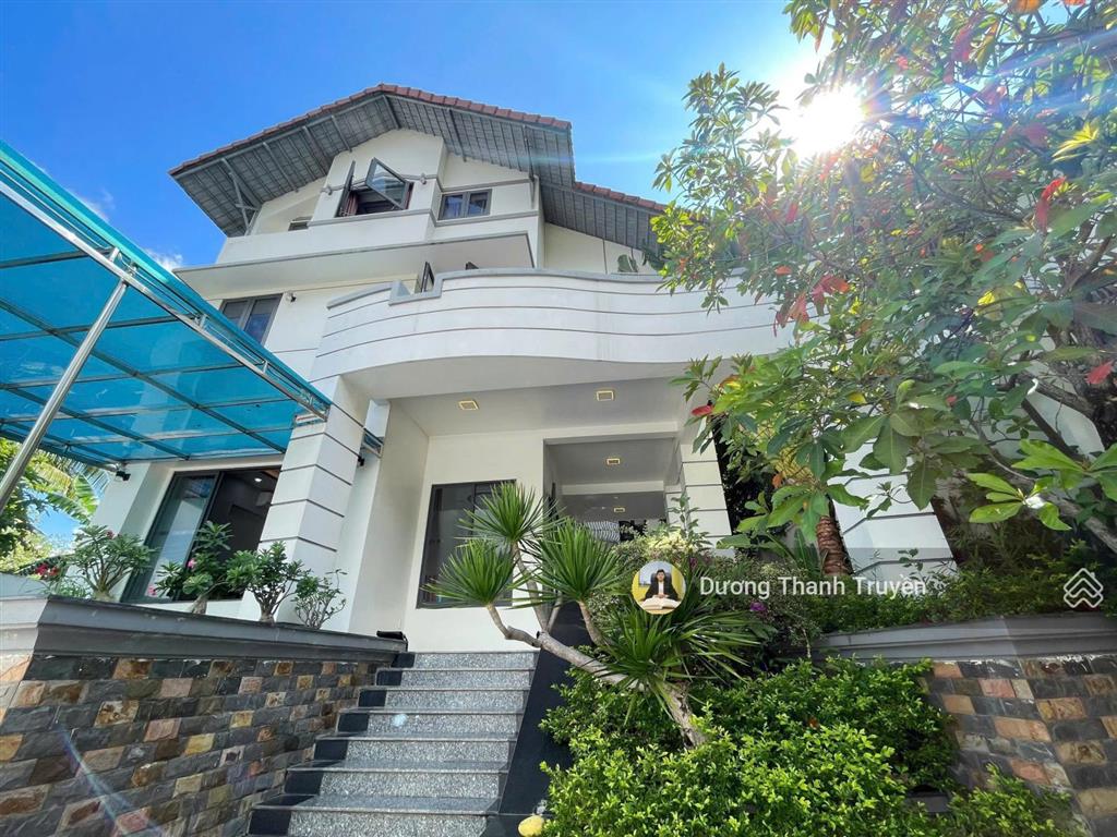 Bán biệt thự nhà vườn mt đại lộ nguyễn tất thành gần golf diamond bay, sungroup, sẵn sổ, giá 14,5tỷ