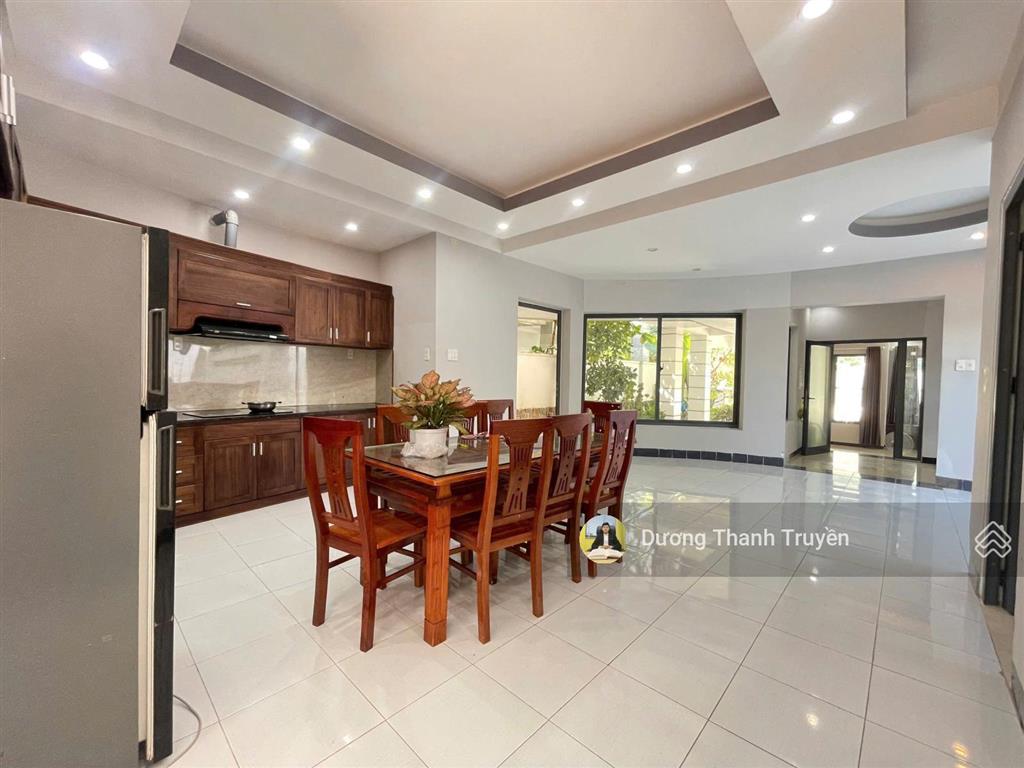 Bán biệt thự nhà vườn mt đại lộ nguyễn tất thành gần golf diamond bay, sungroup, sẵn sổ, giá 14,5tỷ