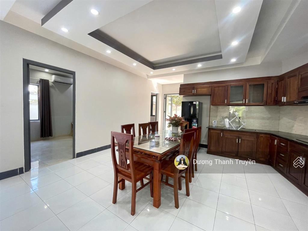Bán biệt thự nhà vườn mt đại lộ nguyễn tất thành gần golf diamond bay, sungroup, sẵn sổ, giá 14,5tỷ