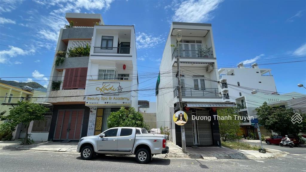 Bán lô đất đẹp mặt tiền đường ngô văn sở gần biển, cạnh bến du thuyền nha trang giá tốt chỉ 72tr/m2