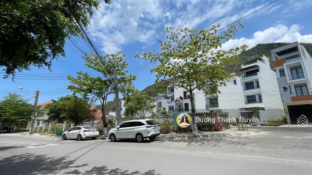 Bán lô đất đẹp mặt tiền đường ngô văn sở gần biển, cạnh bến du thuyền nha trang giá tốt chỉ 72tr/m2