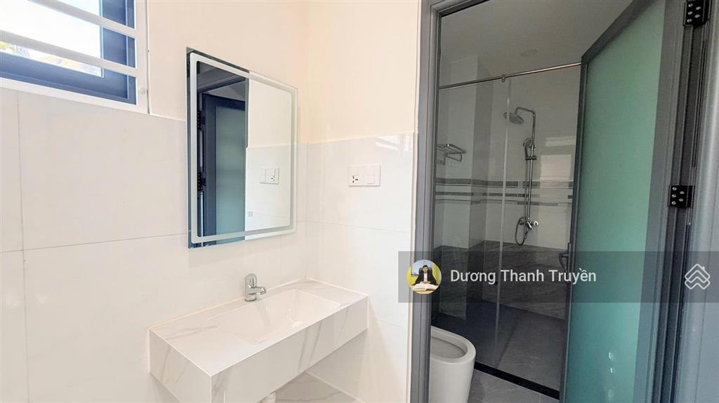 Bán nhà đẹp 3 tầng mặt tiền đường điện biên phủ, cách biển chỉ 900m, vị trí kinh doanh tốt, 11,8 tỷ