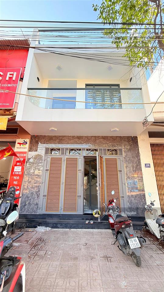 Bán nhà đẹp 3 tầng mặt tiền đường điện biên phủ, cách biển chỉ 900m, vị trí kinh doanh tốt, 11,8 tỷ