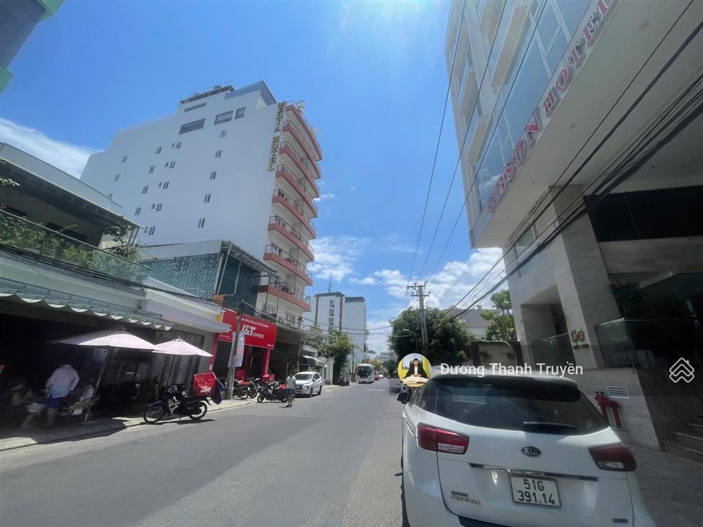Bán nhà phố 3 tầng mặt tiền bắc sơn gần biển hòn chồng, vị trí kinh doanh tốt, dòng tiền 30tr/tháng