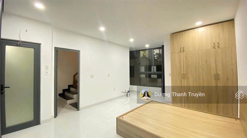 Bán toà căn hộ 5 tầng sẵn dòng tiền 17tr/tháng cạnh đường tố hữu, vị trí đẹp, sầm uất, giá rẻ 4,7tỷ