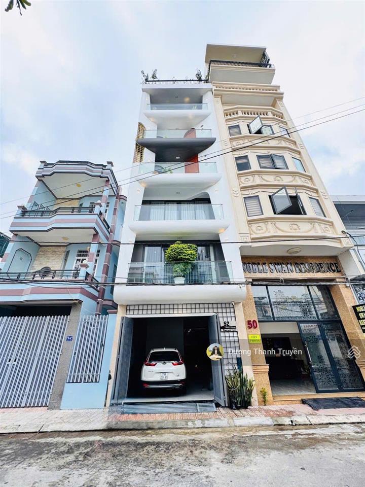 Bán nhà 6 tầng mặt tiền phạm ngọc thạch gần biển nha trang có thang máy phù hợp kinh doanh giá 20tỷ