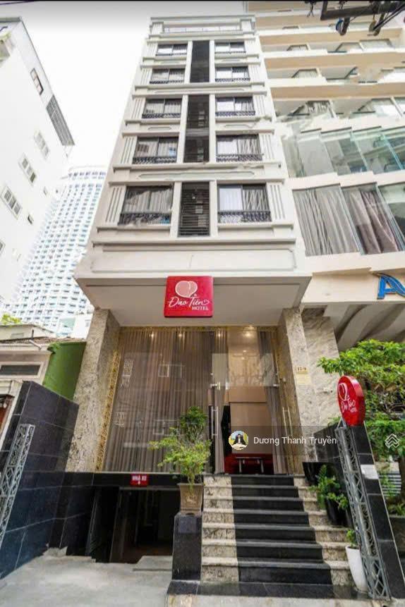 Bán khách sạn 7 tầng hẻm ô tô nguyễn thị minh khai cách biển 200m dòng tiền 80tr/tháng, 31,5 tỷ tl