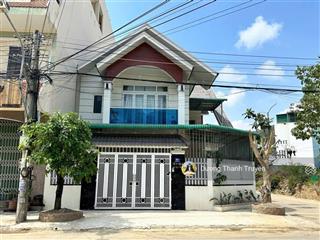 Bán nhanh biệt thự siêu đẹp 2 mặt tiền bám đường hơn 30m, gần bến du thuyền, dự án sungroup, 17 tỷ