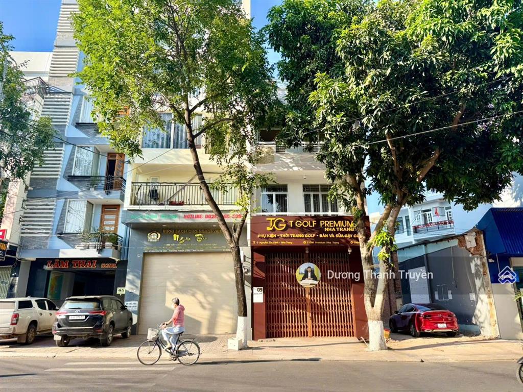 Bán nhà 4 tầng gần biển 2 mặt tiền đường nguyễn thị định, dòng tiền 35 triệu/tháng, 170tr/m2 có tl