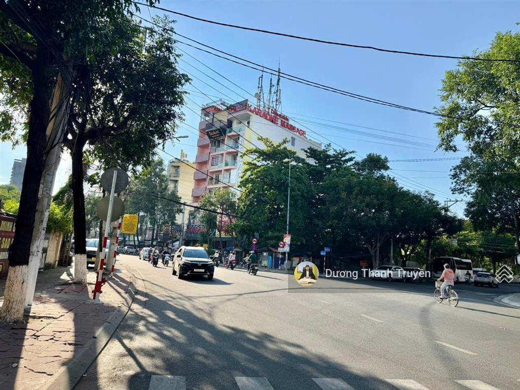 Bán nhà 4 tầng gần biển 2 mặt tiền đường nguyễn thị định, dòng tiền 35 triệu/tháng, 170tr/m2 có tl