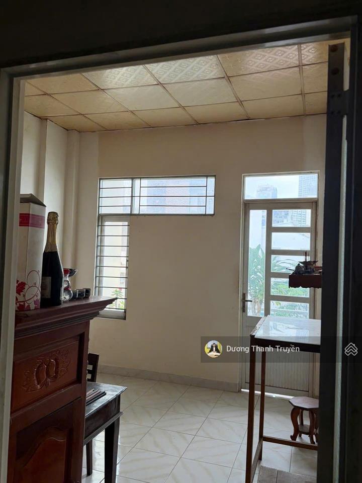 Bán nhà 3 tầng 2 mặt tiền đường mê linh, trung tâm khu bàn cờ, cách biển chỉ 800m, giá chỉ 12,5 tỷ