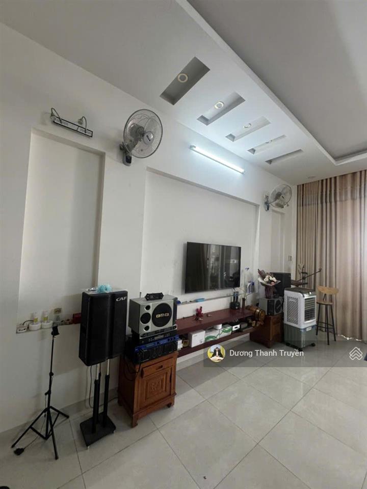 Bán nhà 3 tầng gần biển mặt tiền đường 6c cạnh vòng xoay nguyễn đức cảnh và hoàng diệu giá 10,5 tỷ