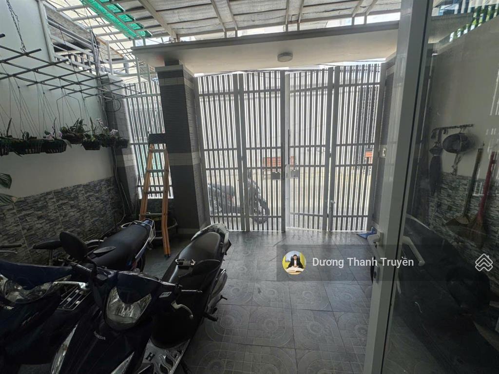 Bán nhà 3 tầng gần biển mặt tiền đường 6c cạnh vòng xoay nguyễn đức cảnh và hoàng diệu giá 10,5 tỷ