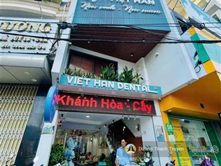 Bán nhà 7 tầng 2 mặt tiền quang trung ngay vòng xoay yersin, dòng tiền 30 triệu/tháng, giá 220tr/m2