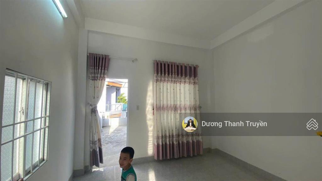 Chủ giảm 1 tỷ bán gấp nhà 3 tầng hẻm dã tượng cách biển trần phú chỉ 100m giá chỉ 14,5 tỷ có tl