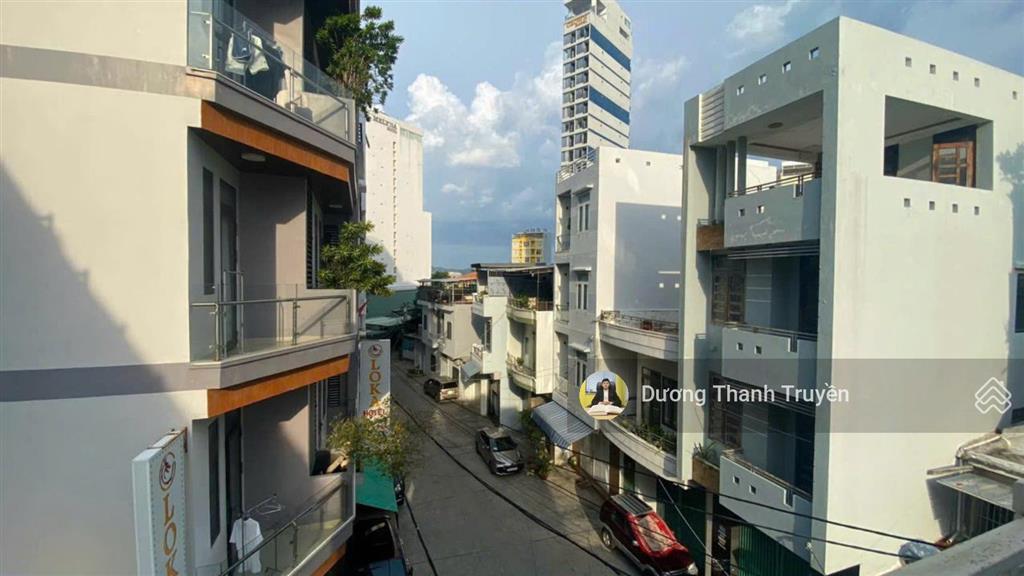 Chủ giảm 1 tỷ bán gấp nhà 3 tầng hẻm dã tượng cách biển trần phú chỉ 100m giá chỉ 14,5 tỷ có tl