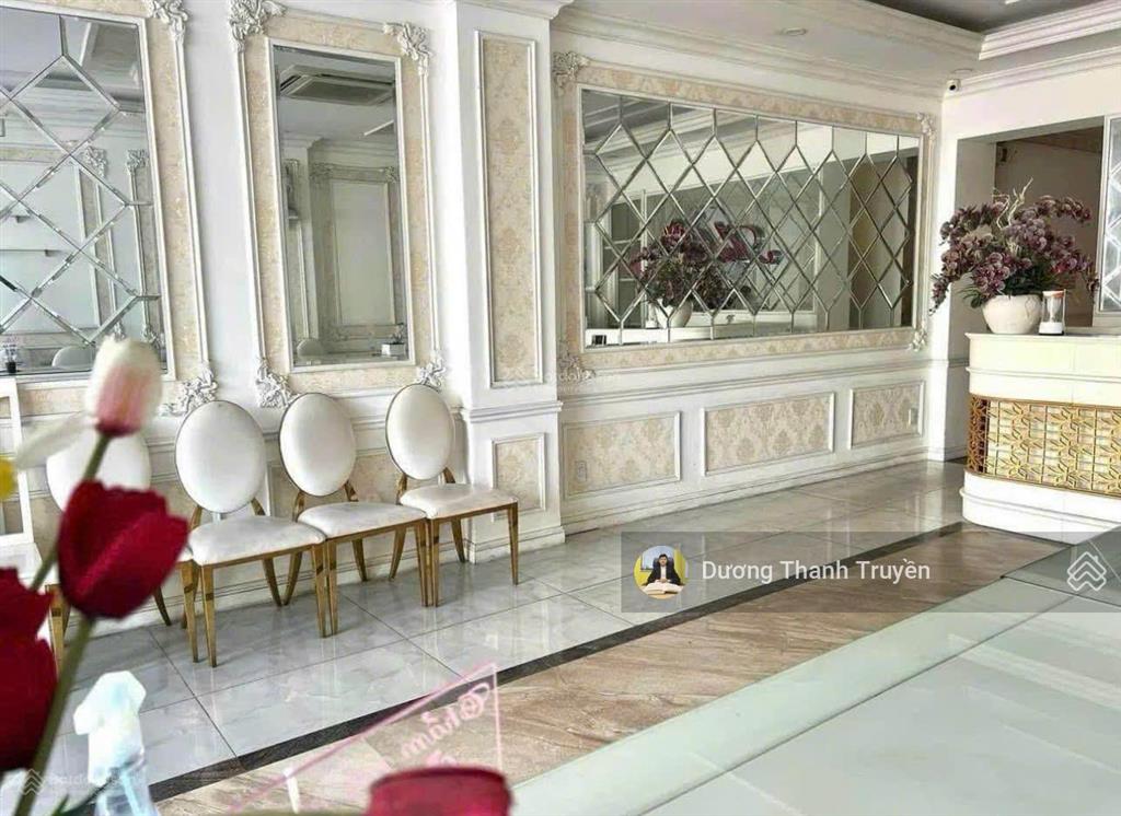 Bán nhà 4 tầng mặt tiền lê thánh tôn tp nha trang, dòng tiền 55tr/tháng, chỉ 400m ra biển, 35 tỷ