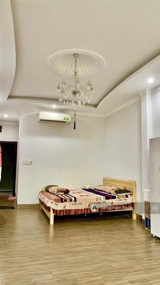 Bán nhà 4 tầng mặt tiền tô hiệu cách biển chỉ 300m, đối diện kđt mipeco, kinh doanh đỉnh cao, 14 tỷ