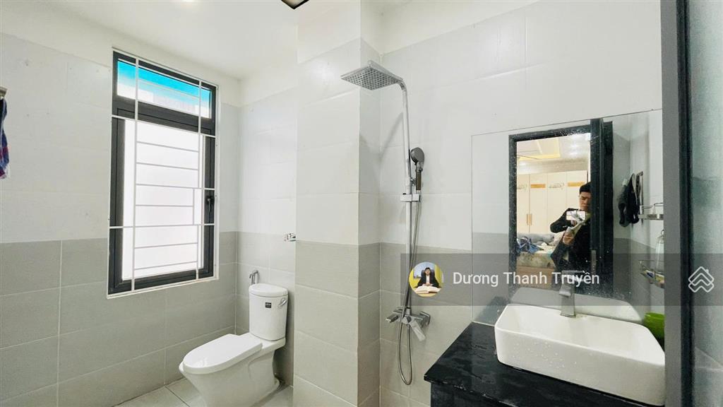 Bán biệt thự cao cấp 3 tầng kđt phước long có thang máy, đối diện công viên, ngang 12m, giá 19,8 tỷ