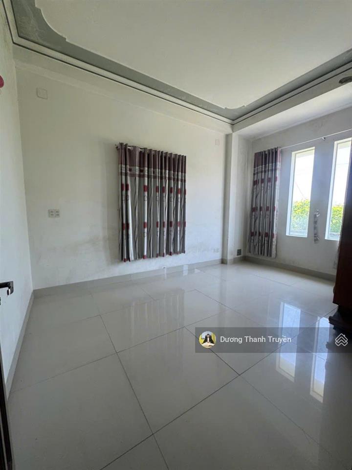 Cần tiền bán gấp nhà 3 tầng mặt tiền phước long, ngang hiếm 7,6m, cạnh bệnh viện tâm trí, 11,5 tỷ