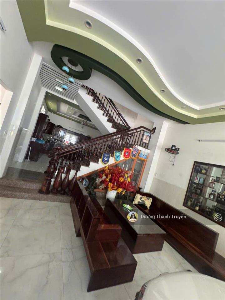 Cần tiền bán gấp nhà 3 tầng mặt tiền phước long, ngang hiếm 7,6m, cạnh bệnh viện tâm trí, 11,5 tỷ