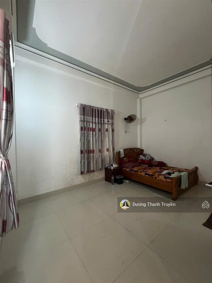 Cần tiền bán gấp nhà 3 tầng mặt tiền phước long, ngang hiếm 7,6m, cạnh bệnh viện tâm trí, 11,5 tỷ