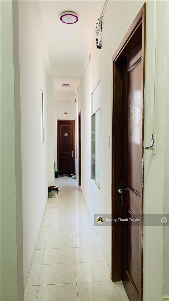 Bán nhà 3 tầng gần biển hòn chồng sẵn 10 căn hộ, cho thuê dòng tiền 30tr/tháng, giá chỉ 12,8 tỷ tl