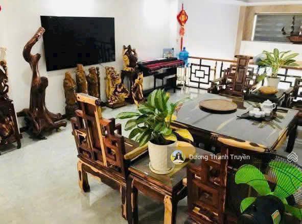 Chủ giảm 500 triệu bán nhà 5 tầng mặt tiền trường sơn, cách biển 850m, đường 13m, giá tốt chỉ 7 tỷ