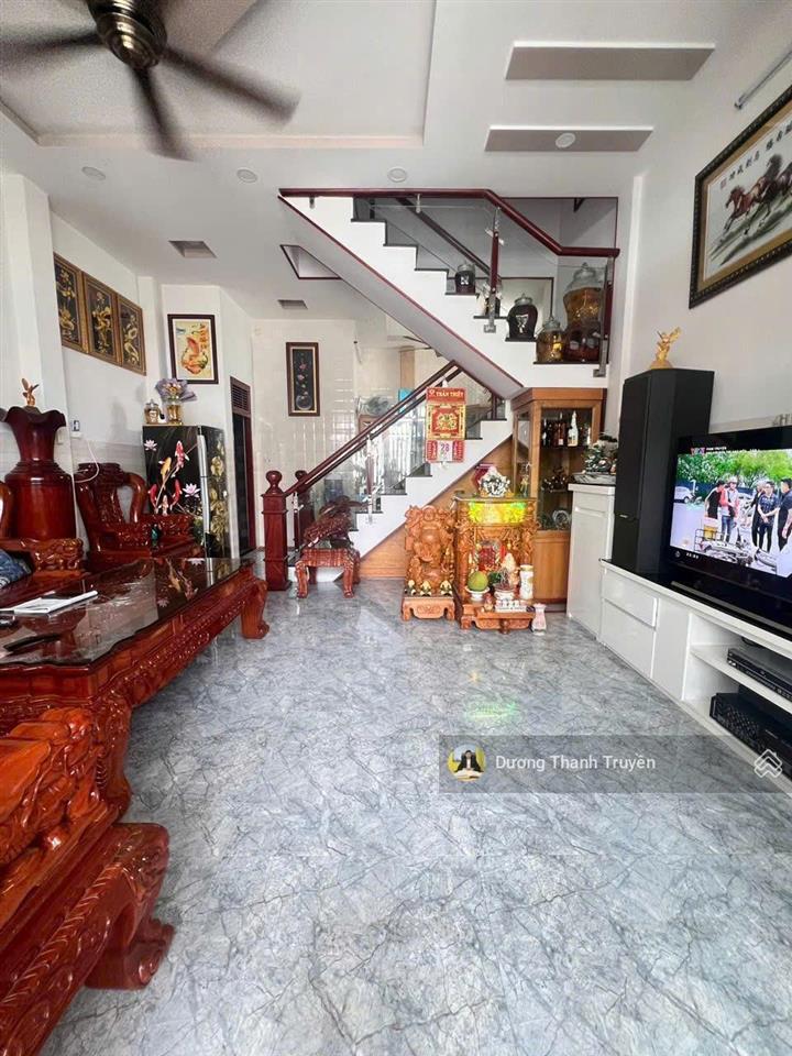 Chủ giảm 500tr bán nhà 3 tầng lô góc 2 mặt tiền cách biển 300m, cạnh đường điện biên phủ, giá tốt