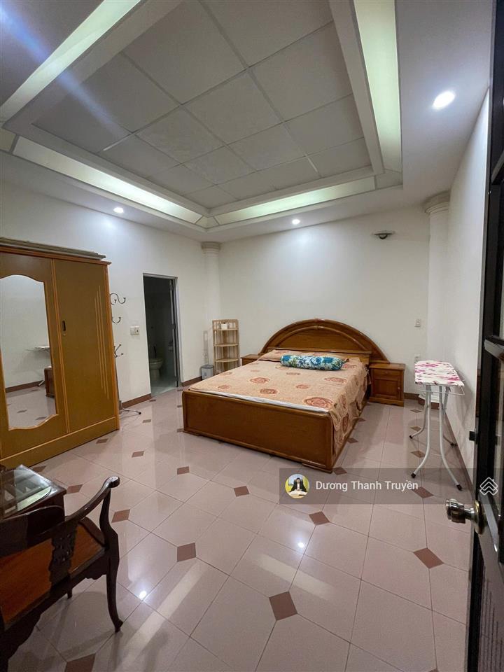Bán nhà 4 tầng mặt tiền phan chu trinh cách biển chỉ 300m, ngay tt vùng lõi nha trang, giá 27,5 tỷ