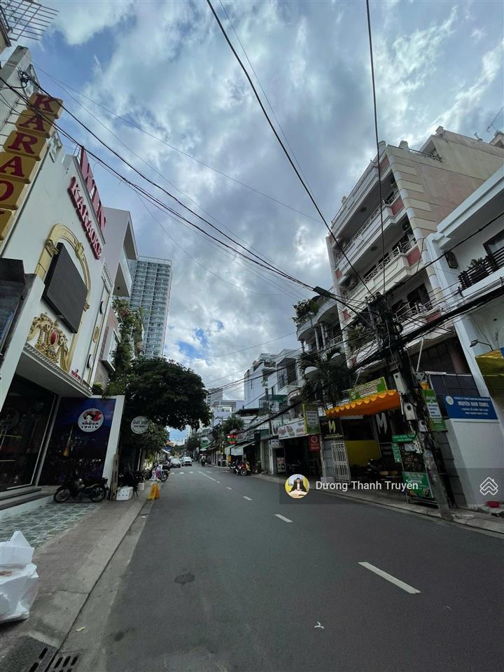 Bán nhà 4 tầng mặt tiền phan chu trinh cách biển chỉ 300m, ngay tt vùng lõi nha trang, giá 27,5 tỷ