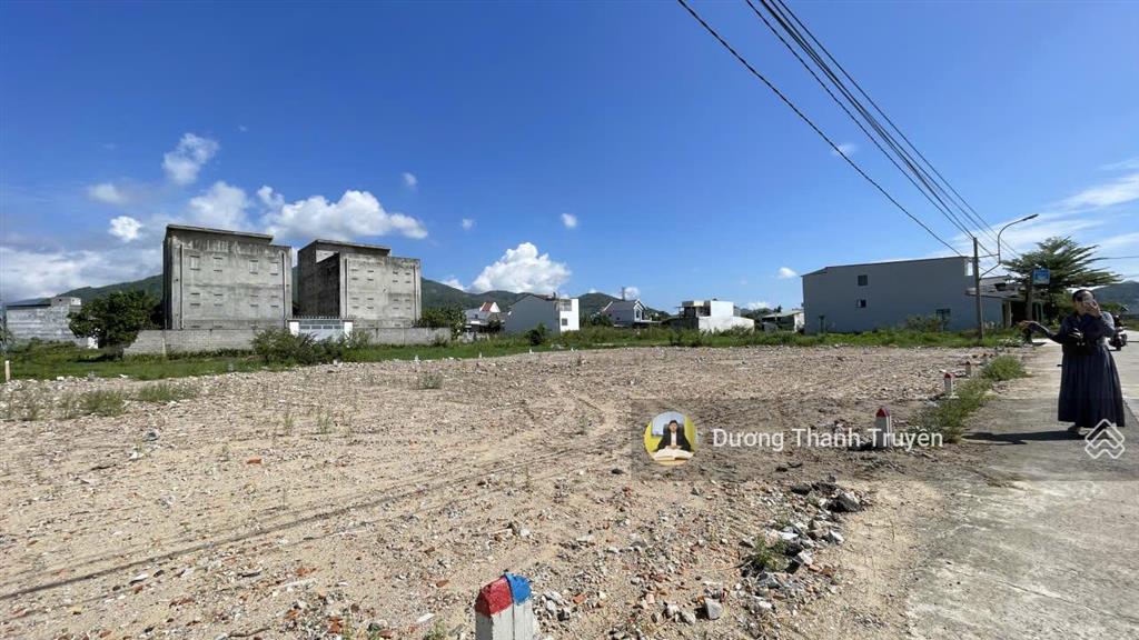 Bán đất mặt tiền hương lộ 45 thôn trung, vĩnh phương vuông vức, sổ riêng từng lô, giá chỉ từ 1,5 tỷ