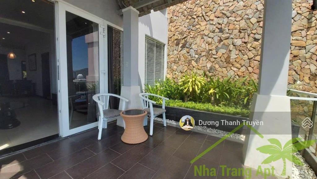 Bán biệt thự 4 tầng 2 mặt tiền view biển ngang hiếm 9,7m, cạnh đại học nha trang, dòng tiền 70tr/th