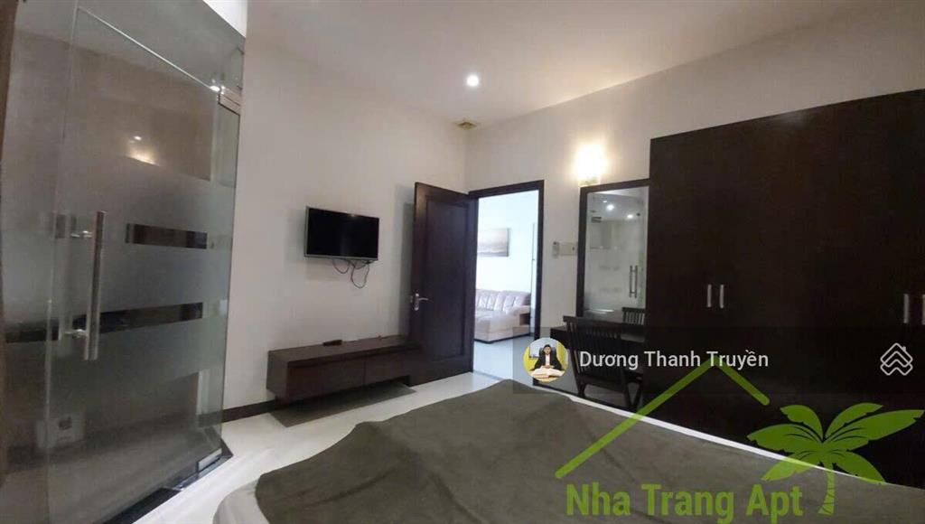 Bán biệt thự 4 tầng 2 mặt tiền view biển ngang hiếm 9,7m, cạnh đại học nha trang, dòng tiền 70tr/th