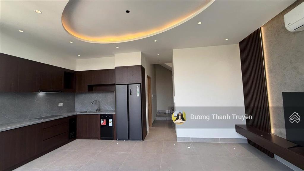 Giảm 800tr bán gấp căn nhà 4 tầng góc 2 mặt tiền võ nguyên giáp, vị trí kinh doanh đắc địa, 7 tỷ