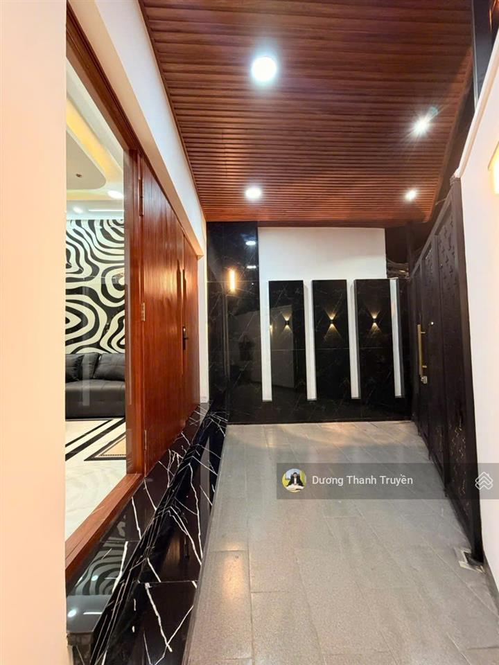 Hạ thêm 600tr bán gấp villa mini ngang 10m trung tâm nha trang, full nội thất, giá rẻ chỉ 3,39 tỷ