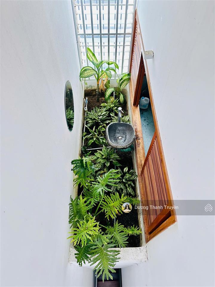 Bán nhà đẹp 4 tầng đối diện công viên ngay kđt hà quang 2, gần sông, dòng tiền 18tr/tháng, 8,9 tỷ