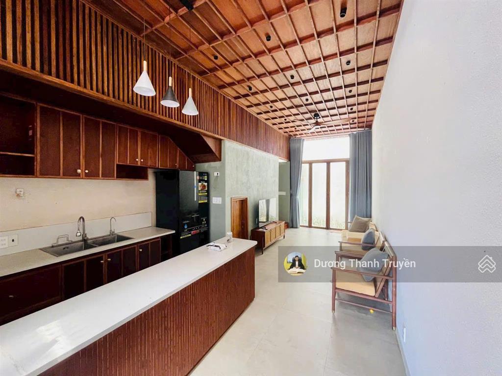 Bán nhà đẹp 4 tầng đối diện công viên ngay kđt hà quang 2, gần sông, dòng tiền 18tr/tháng, 8,9 tỷ