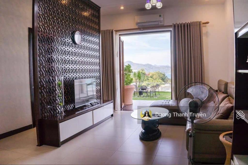 Bán tòa căn hộ 7 tầng view biển cạnh đại học nha trang, dòng tiền 50 triệu/tháng, giá 49 tỷ tl