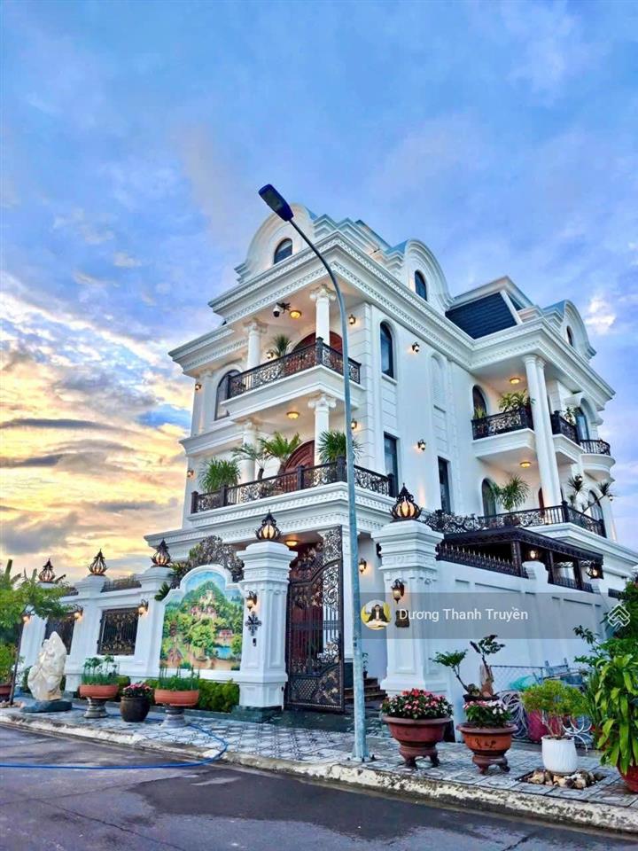 Bán biệt thự vip 4 tầng view trực diện sông kđt an bình tân, full nội thất gỗ cao cấp, giá 60 tỷ